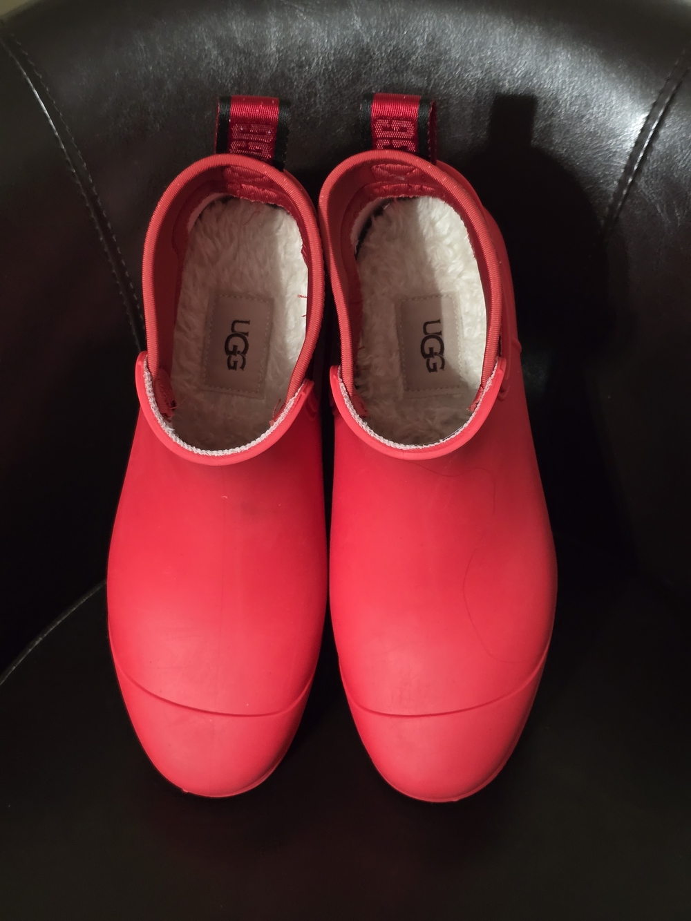 UGG Waterproof Red Chelsea Rain Boots Fur Lined Size 8 - Picture 2 of 13